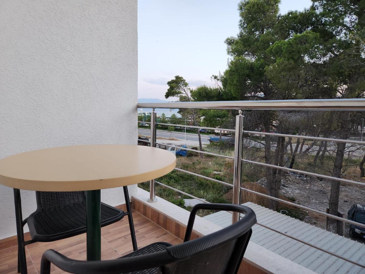 Sea Front Villa Vlorë Exterior foto